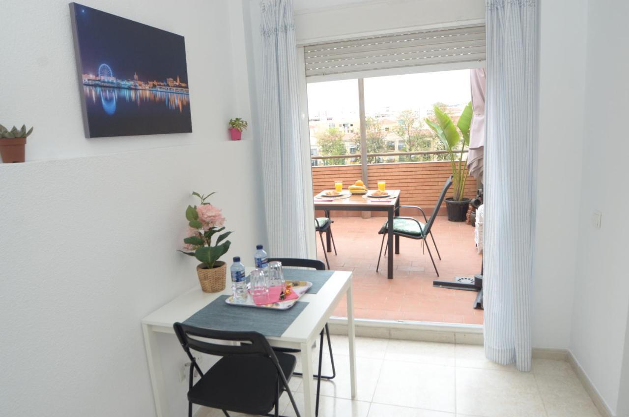 Habitacion Grande Con Terraza Privada, Malaga Centro Extérieur photo